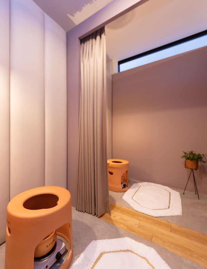 Pair steaming available ペア（男女でも可）でのよもぎ蒸しも対応