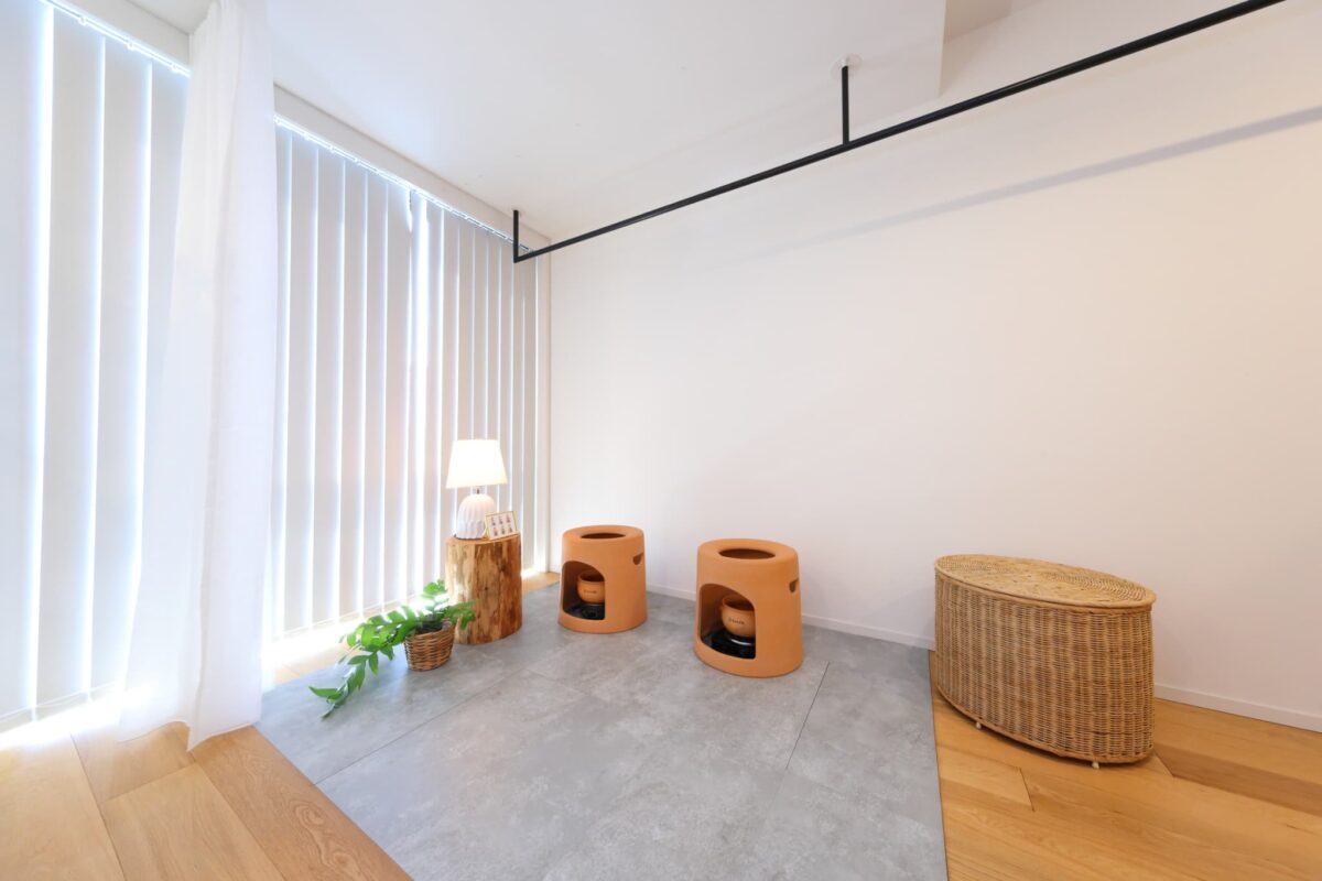 【TUYAYA 別館】 1F:施術室