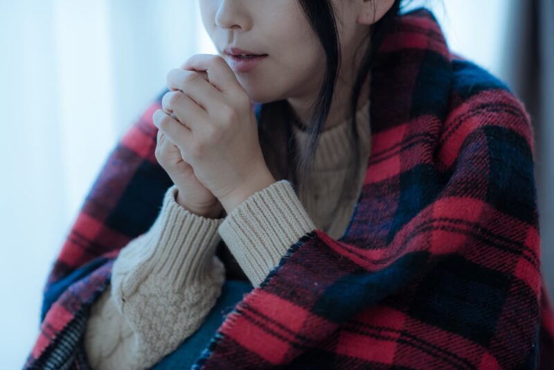 冷えの原因は自律神経も関係している？！冷え性と自律神経の関係