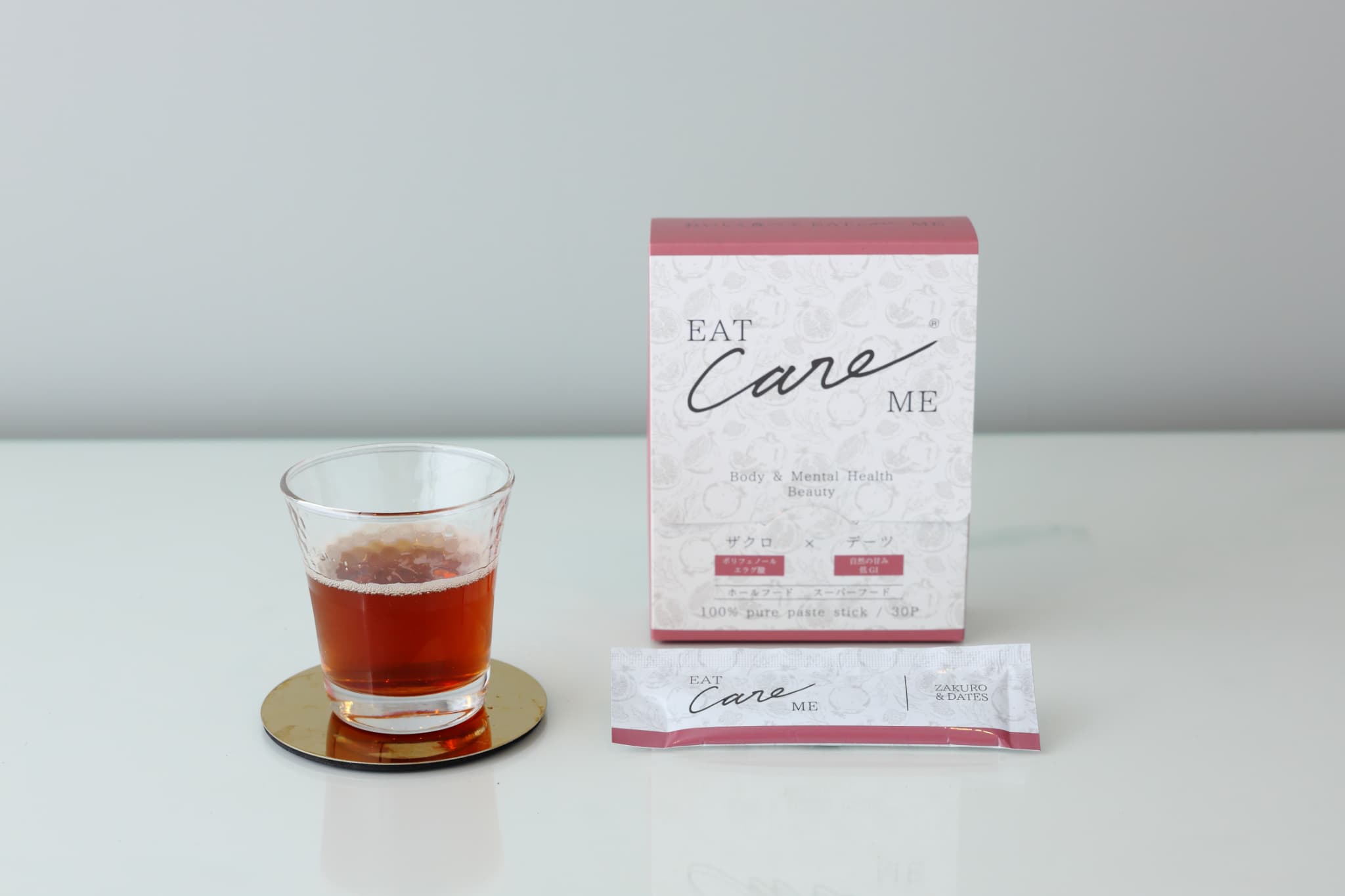 スーパーフード「ザクロ＆デーツ濃縮ペーストスティック」